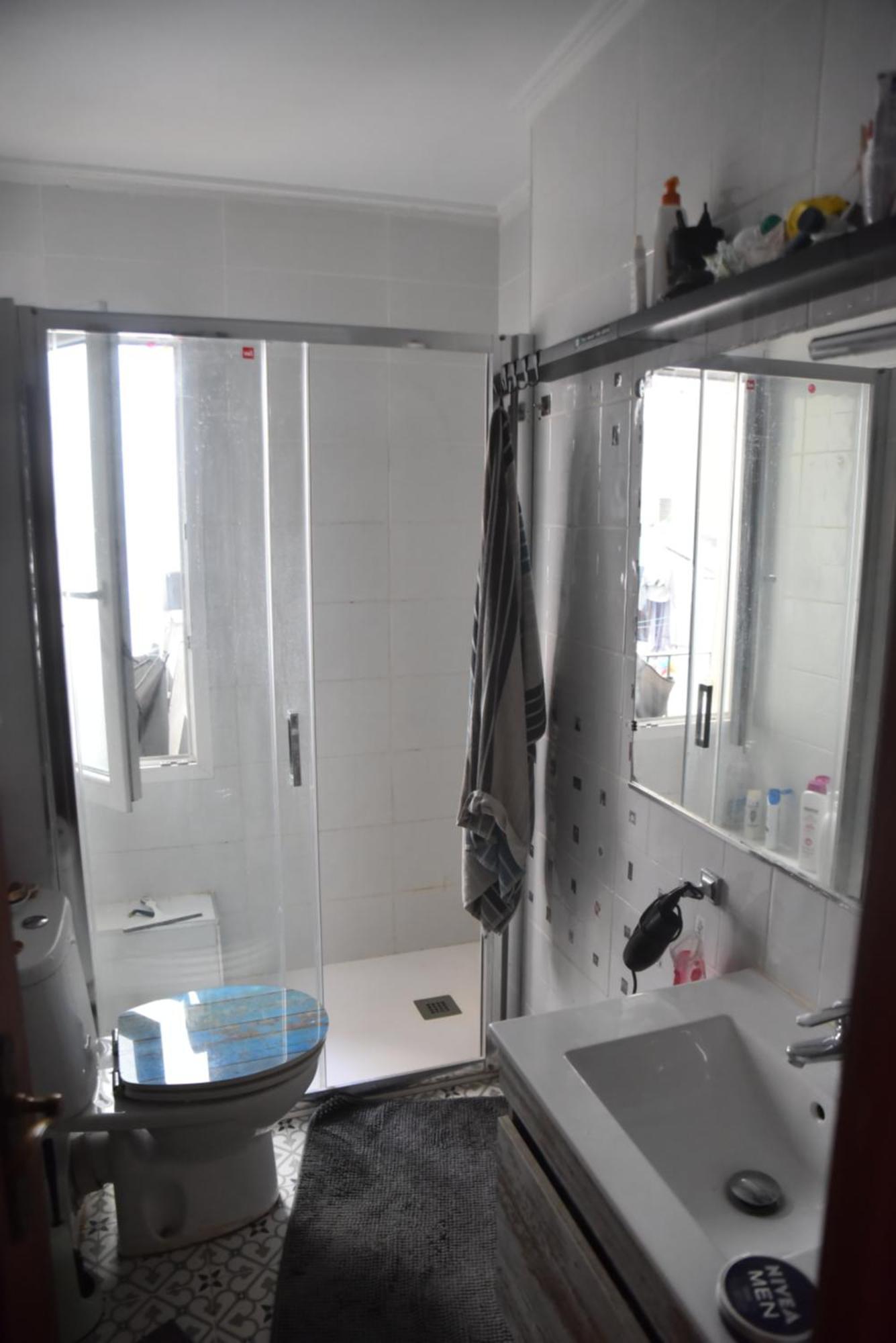 Grosses Modernes Zimmer "Silber" Fuer 2 Personen Und Katzenliebhaber Apartment Valencia Exterior photo